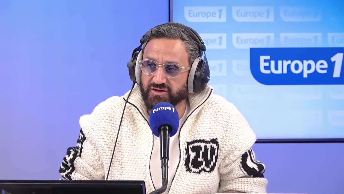 « Édouard Philippe dans la tête des gens, c'est Emmanuel Macron », estime Cyril Hanouna dans #OMSLT sur #Europe1.