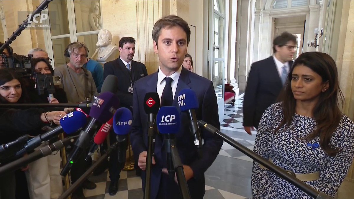 Condamnation de Le Pen : "Une démocratie, c'est un état dans lequel les lois s'appliquent, en l'occurrence c'est le cas", estime Gabriel Attal, qui appelle à "ne pas franchir la limite de la séparation des pouvoirs". "Les débats prennent une tournure qui m'inquiète." #DirectAN