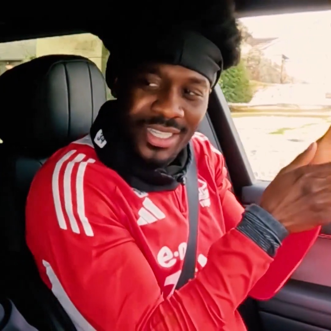 "They're shouting my name like I've won the Ballon d'Or before." 😅 Ola Aina has so much love for Nigeria 🇳🇬 📲 Watch in full: