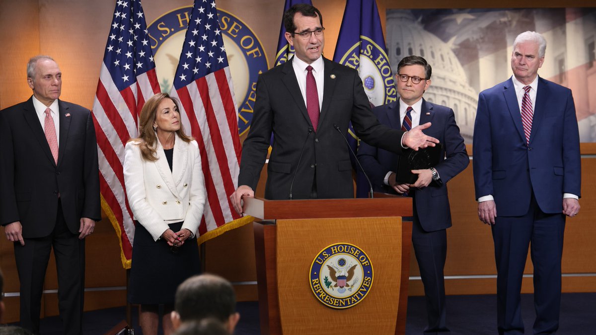 Today, Congressman Schmidt joined Speaker Mike Johnson, Majority Leader Steve Scalise, Tom Emmer, and House Republicans Chairwoman Chairwoman Lisa McClain to highlight the importance of passing Rep. Darrell Issa's No Rogue Rulings Act and Rep. Chip Roy Press Office's SAVE Act: