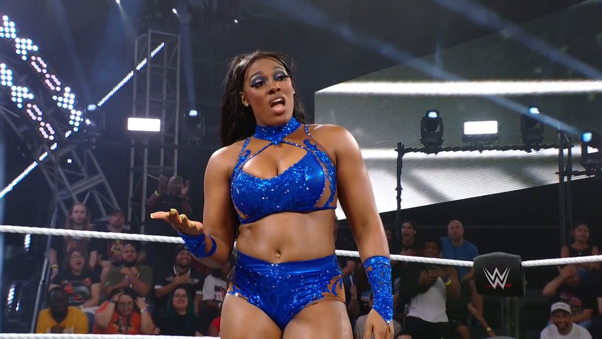 THIS CHOP from Lash Legend to Zaria on WWE NXT 👋😳