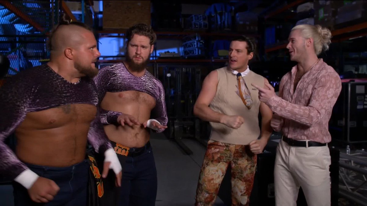 "To be stars, you need to look like stars!" Pretty Deadly has Tank Ledger and Hank Walker looking great! 😂 #WWENXT