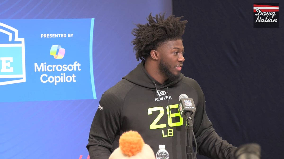 Jalon Walker might be the next great #Panthers Linebacker (EDGE) “Thomas Davis and Luke Kuechly… Just hearing those names… Just being in North Carolina… Those names speaks wonders” 🤩🤩🤩 He’s knows what it means to be a Panther! 🫵🏽🫵🏽🫵🏽
