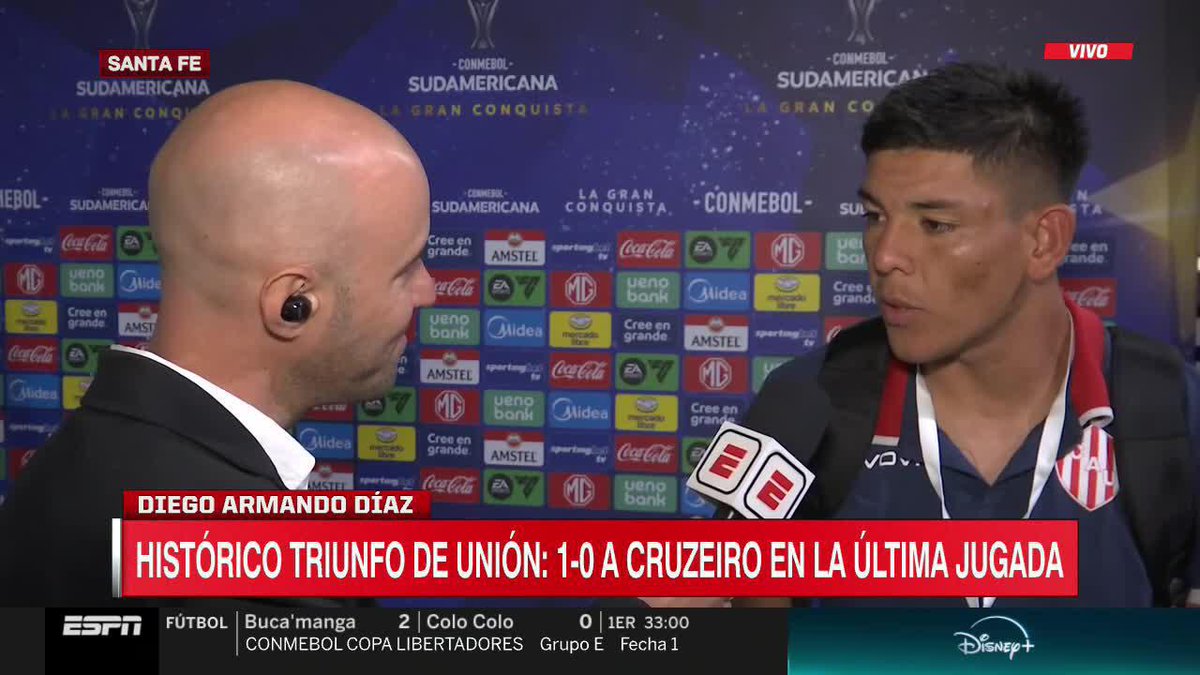 "ME QUEDÓ UNA Y LA MANDÉ A GUARDAR." Diego Armando Díaz, el héroe de Unión en Santa Fe en el triunfazo ante Cruzeiro. 📺 #SportsCenter | #DisneyPlus