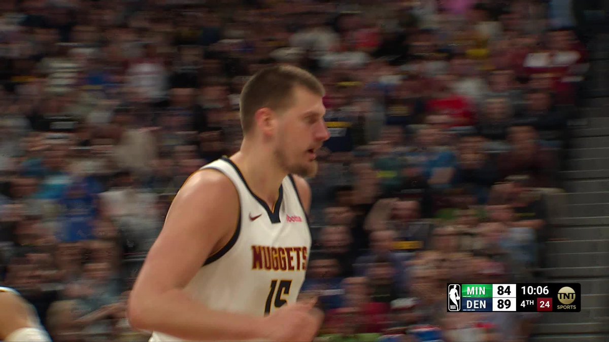 JOKIĆ HAS 40 POINTS AFTER SINKING HIS 5TH TRIPLE 🃏