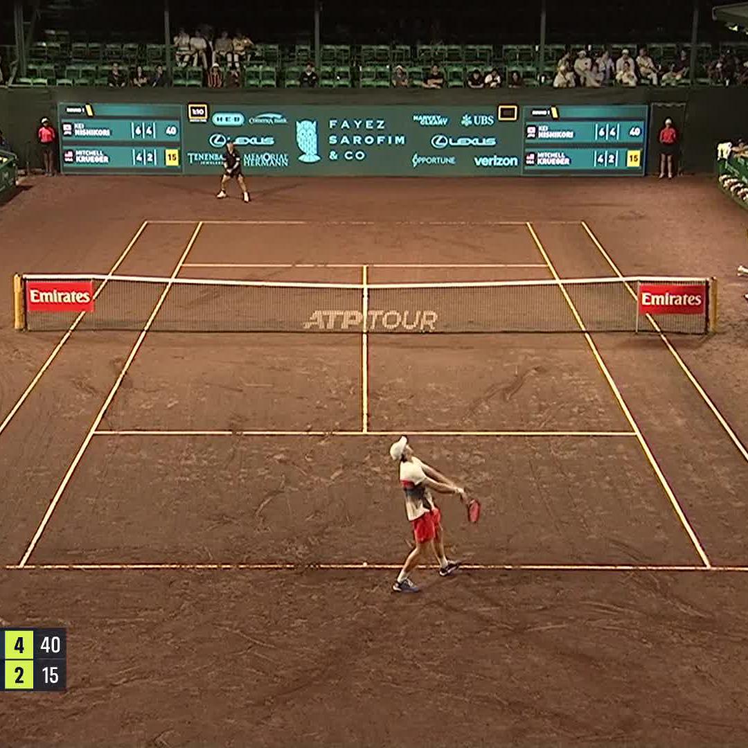 In full flight ✈️ Kei Nishikori #USClay
