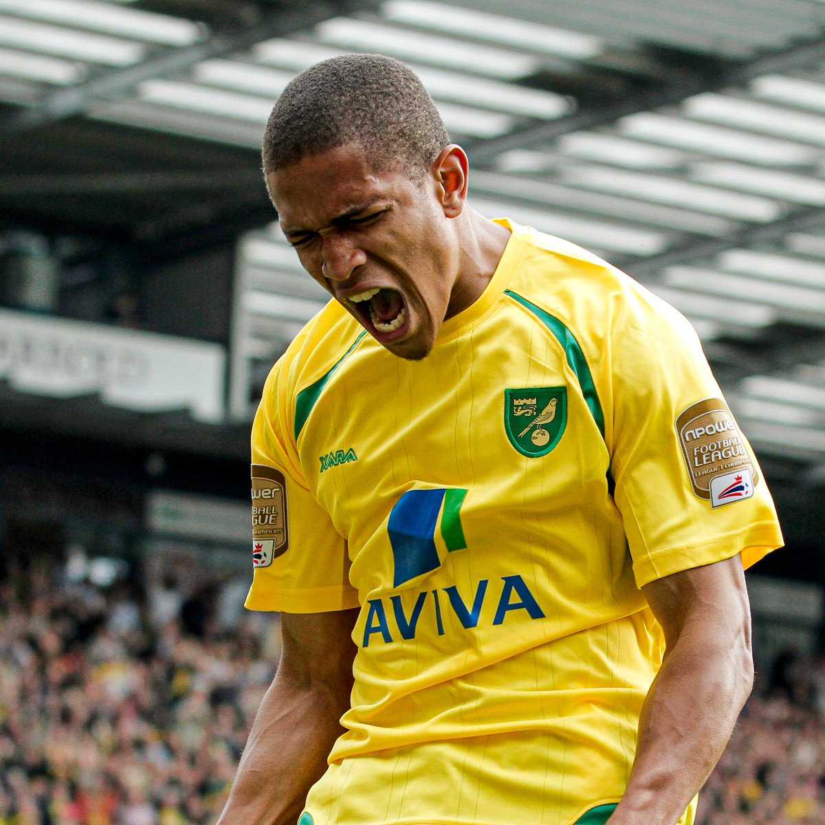 📆🔰 #OnThisDay in 2️⃣0️⃣1️⃣1️⃣… Grant Holt ⚽️⚽️⚽️ Simeon Jackson ⚽️⚽️⚽️ 🎩 2️⃣ hat-tricks saw #NCFC beat Scunthorpe 6-0 at Carrow Road 💪