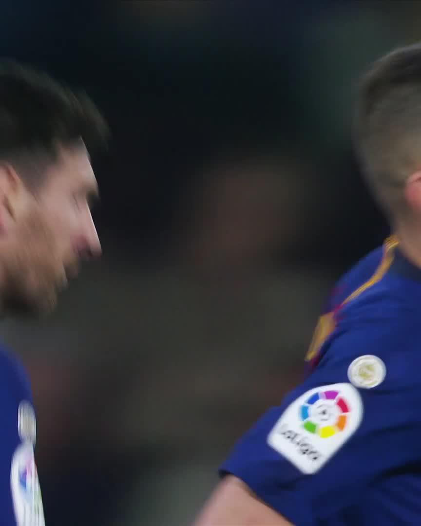 🎯 Leo Messi la ponía donde quería. ☄️ Se cumplen 6️⃣ años de esta obra de arte del 🔟. #LALIGAEASPORTS | #TalDíaComoHoy
