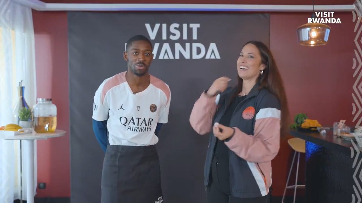 Mémoire, habileté et qualité de service ☕️😌 Nos Parisiens au service de nos supporters pour servir le café Rwandais distribué en exclusivité au Parc des Princes ❤️💙 Visit Rwanda