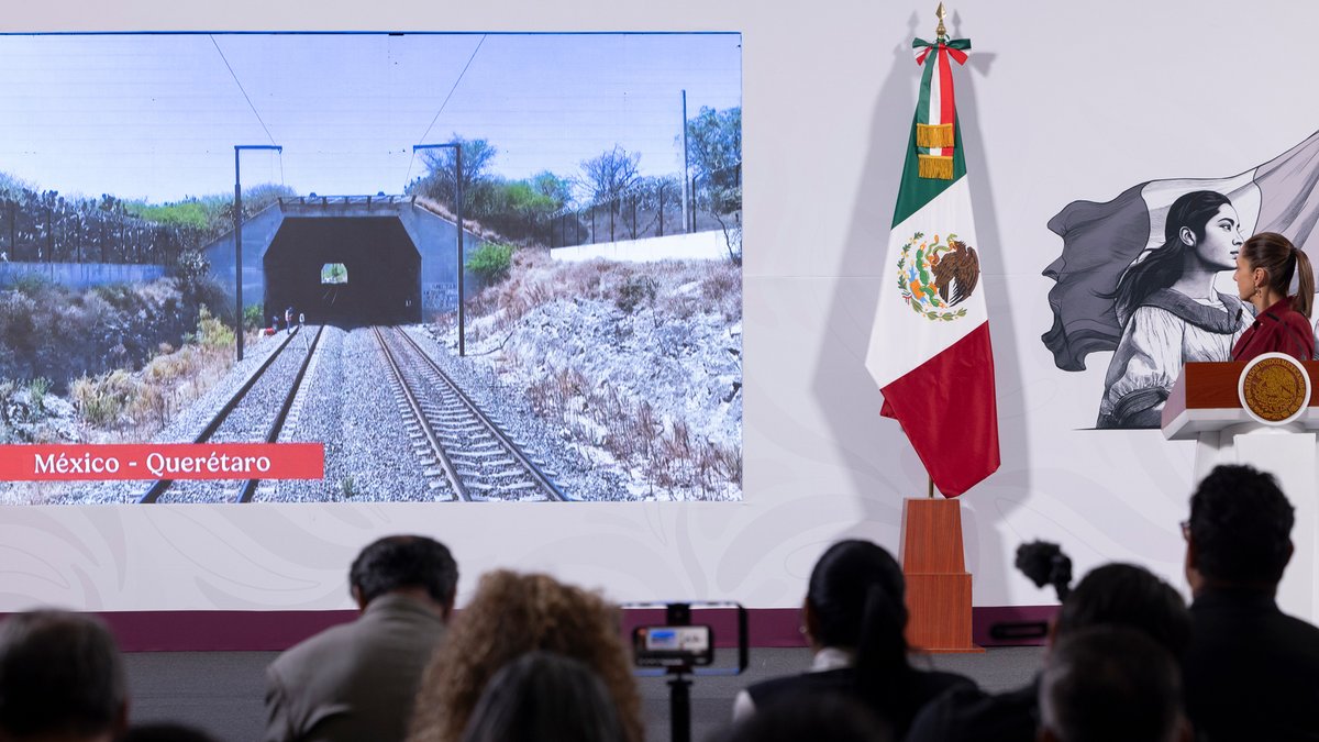Presentamos avances de proyectos ferroviarios prioritarios: AIFA-Pachuca, México-Querétaro, Querétaro-Irapuato y Saltillo-Nuevo Laredo. Recuperamos los trenes de pasajeros.