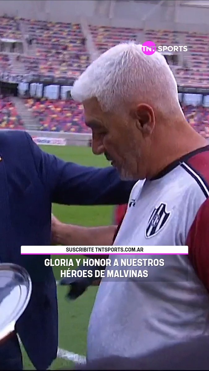 Gloria y honor a nuestros héroes de Malvinas: Omar De Felippe 🇦🇷