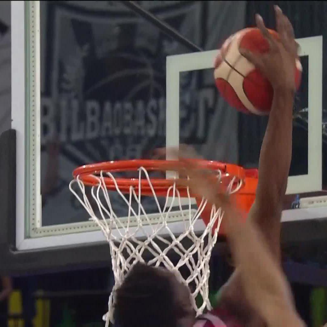 CAME OUTTA NOWHERE! 💥 #FIBAEuropeCup x Surne Bilbao Basket 😎