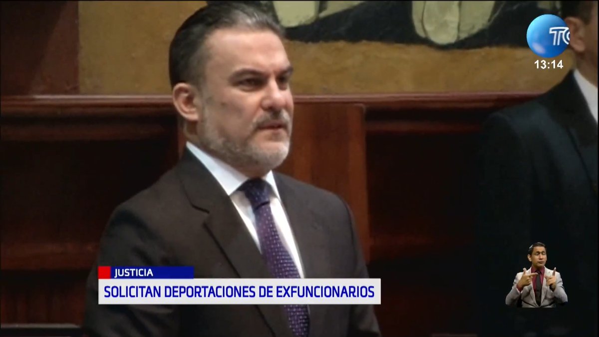 Una solicitud formal enviada al Departamento de Estado de Estados Unidos busca la revocatoria de la visa y la deportación del exministro José Serrano y de otras dos personas. Más noticias en