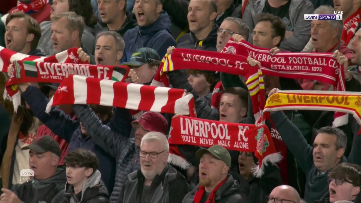🔊🏟️ لن تسير وحدك أبدًا، جماهير الريدز تشعل المدرجات دائمًا #الدوري_الإنجليزي_الممتاز | #ليفربول_إيفرتون #PremierLeague