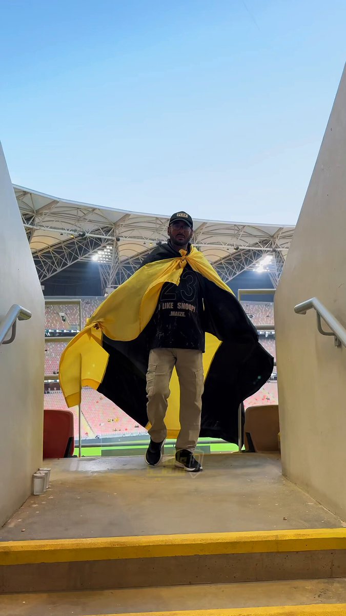 🎬 - في الكواليس كل شيء أصدق.. تعابير، مشاعر، وتفاصيل توصل القلب! 💛 شاهد القصة من الداخل 🟡⚫️
