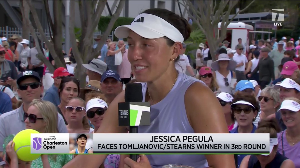 “I had to take something from her.” 😂🍸 Pegula talks about her viral Marg-Aryna sip and favorite tour cocktail: #CharlestonOpen