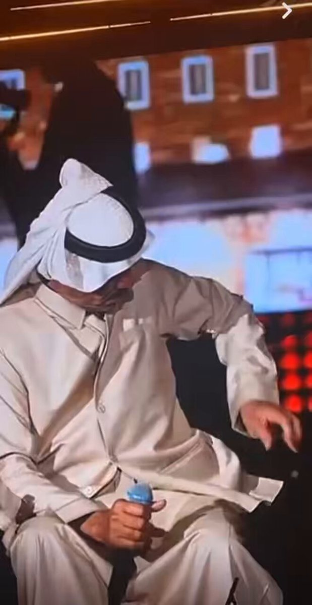 ابونايف وش يدور عليه 😂