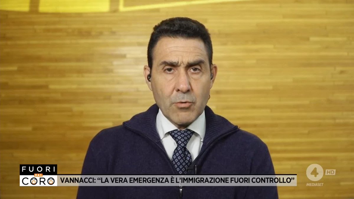 "Da una parte c'è lo spettro di un'improbabile invasione russa, mentre dall'altra c'è chi ha già invaso il nostro territorio, è già tra di noi e sta già realizzando effetti negativi sulla nostra società". Il Generale #Vannacci a #Fuoridalcoro sull'immigrazione incontrollata