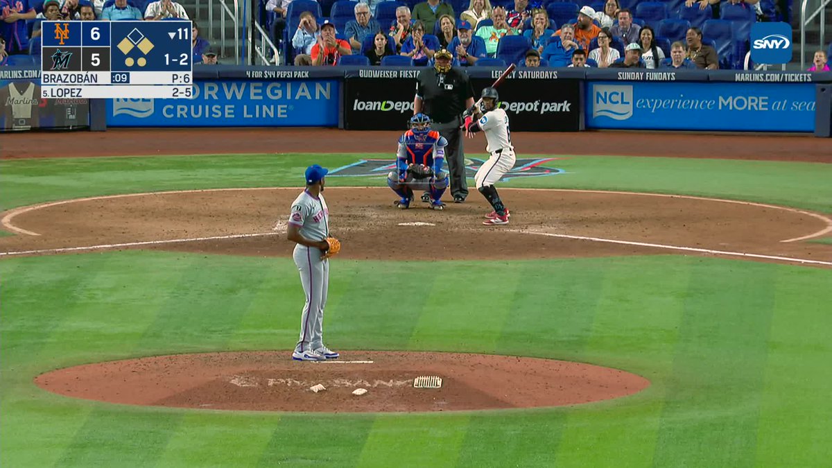 AND THE BALLGAME IS OVER!!!! HUASCAR BRAZOBÁN GETS HIS FIRST MLB SAVE AND THE METS WIN 6-5 IN 11 INNINGS!