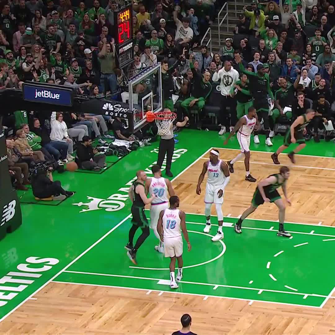 This sequence >>>
