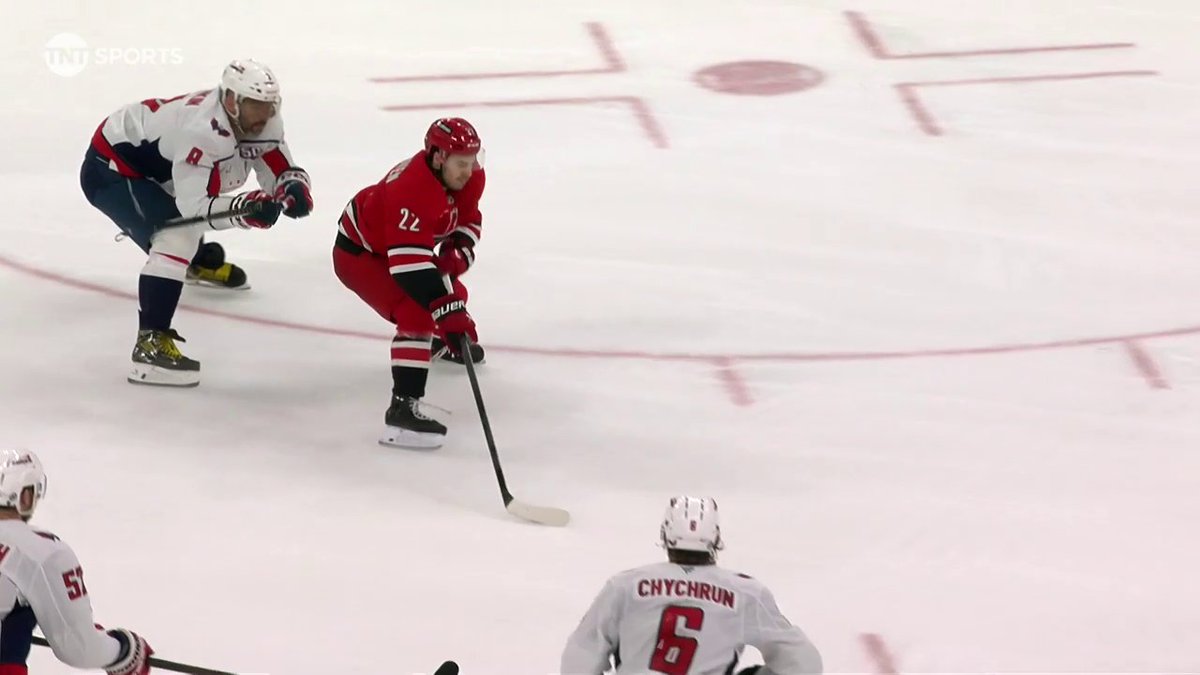Stank! 😳 The x - Carolina Hurricanes are starting to run away with this one! 📺: NHLonTNT &amp; Sports on Max ➡️