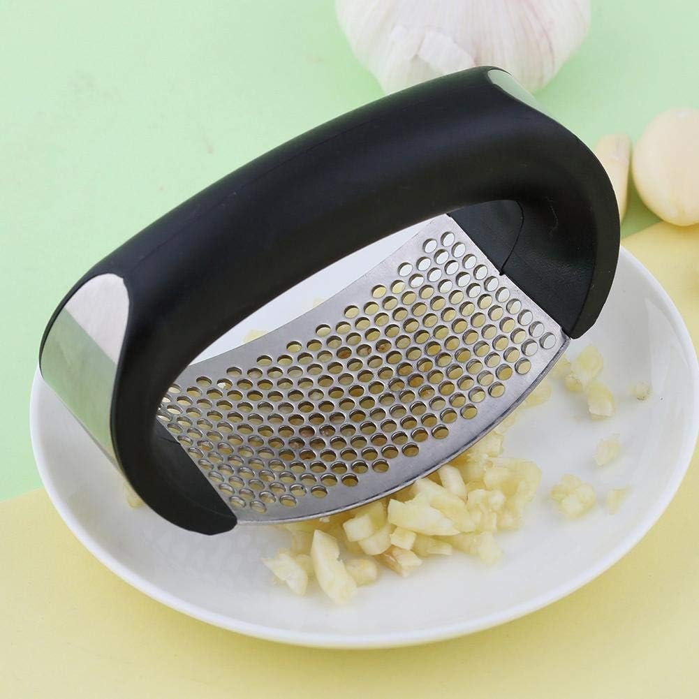 Crush, mince, and julienne in seconds! Take your cooking to the next level with our ultra-convenient Durable Stainless Steel Garlic Mincer! ➤