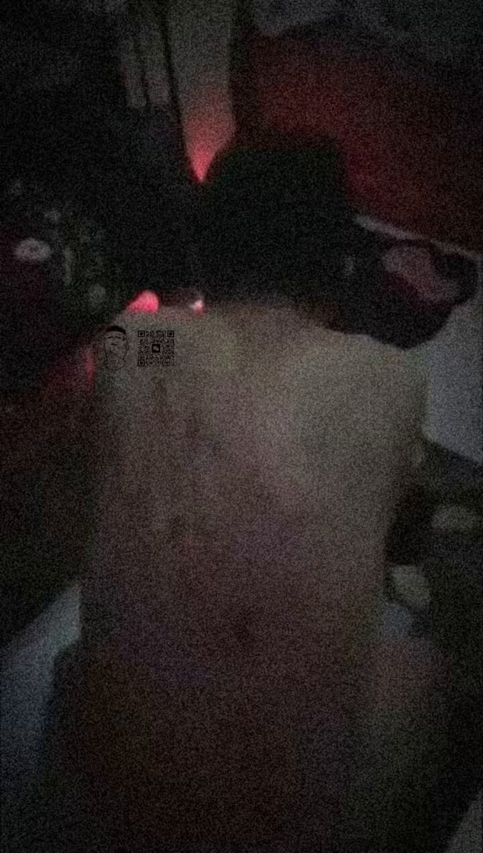 他说他错了、 在老子胯下崩溃。应该是你们，少有可以彻底放空的时候吧。 #北京 #SM #SP #鞭打