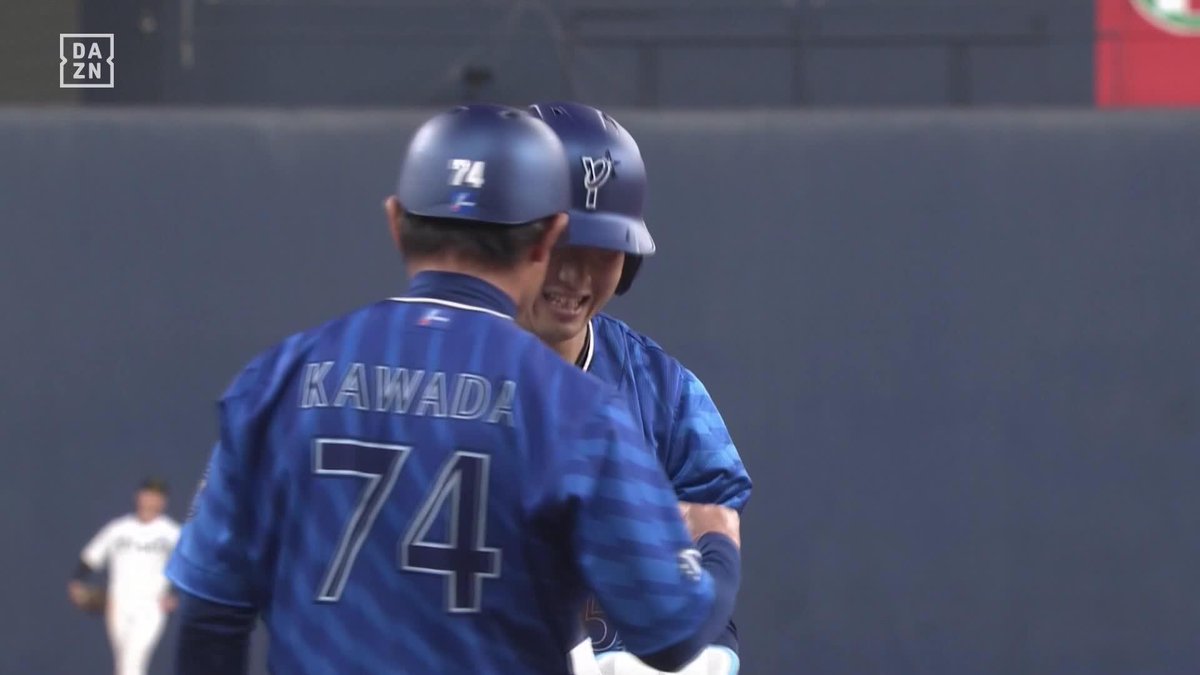 #山本祐大 選手の2点タイムリー3ベース！🔥🔥 🎦DAZN Japan #京セラドーム大阪 #横浜奪首 #baystars