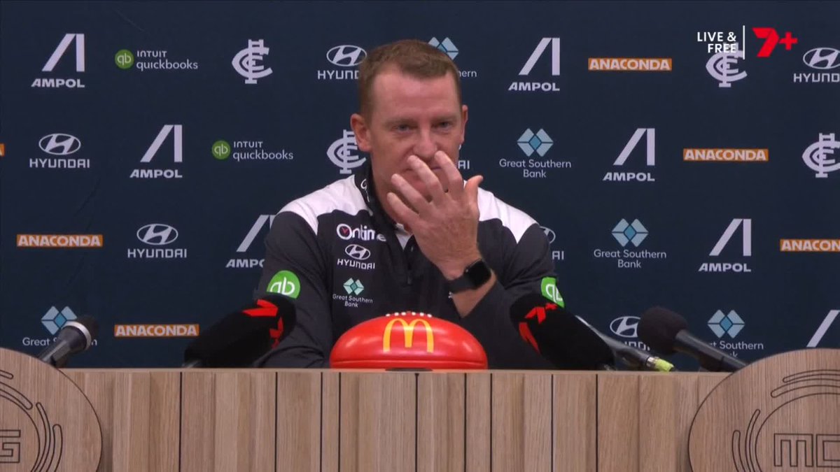 "The reality is our system is nothing more than 'we turn up next week and we play another opposition', that's all we need to focus on." 🗣️ Michael Voss post-game #AFLPiesBlues