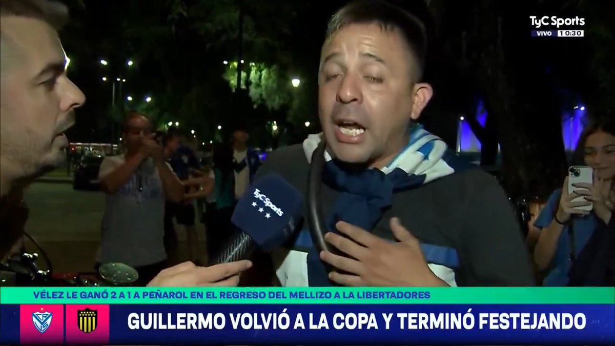 "NO ES DEL PULMÓN DE VÉLEZ, PERO QUEREMOS UN TÉCNICO OFENSIVO" Los hinchas del Fortín hablaron con @matipelliccioni luego del triunfo agónico en la Copa Libertadores sobre Peñarol.