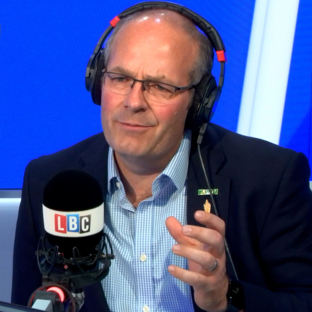 "You can't tell the difference in taste." "Give the people a break! Give them a choice!" Caller John demands chlorinated chicken.