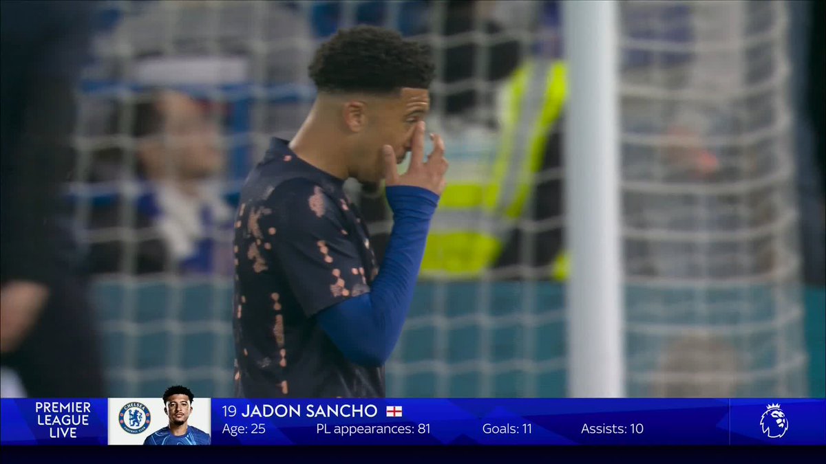 Jamie Redknapp says Jadon Sancho still needs to do more in the Chelsea side 💬
