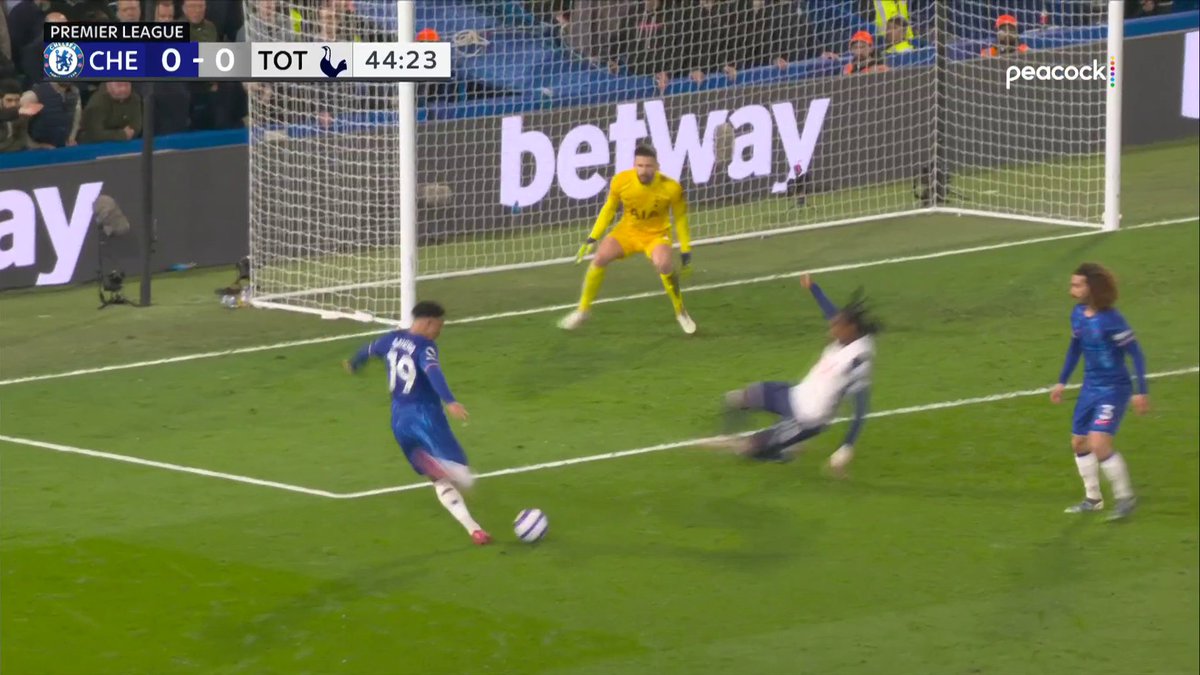 Guglielmo Vicario with one of the best reaction saves you'll see ALL SEASON. 🙅‍♂️ 📺 Peacock | #CHETOT