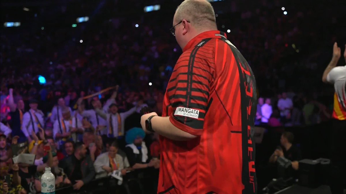 The emotional moment Stephen Bunting proved the doubters wrong 😅