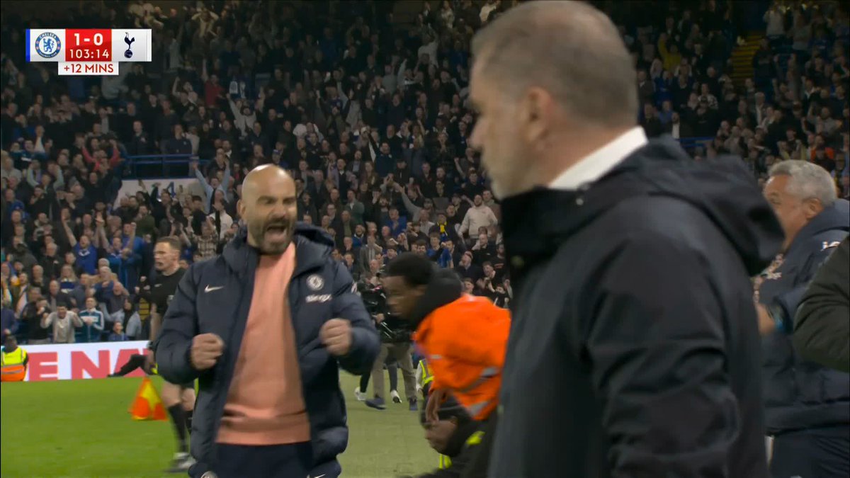 Full-time scenes at Stamford Bridge as Chelsea go above Manchester City into the top four! 🏟️🔥
