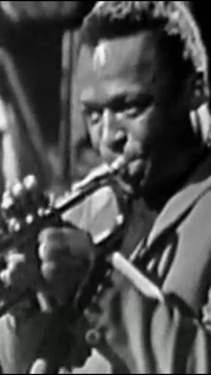 Miles performing "So What" from the album Kind of Blue 💙