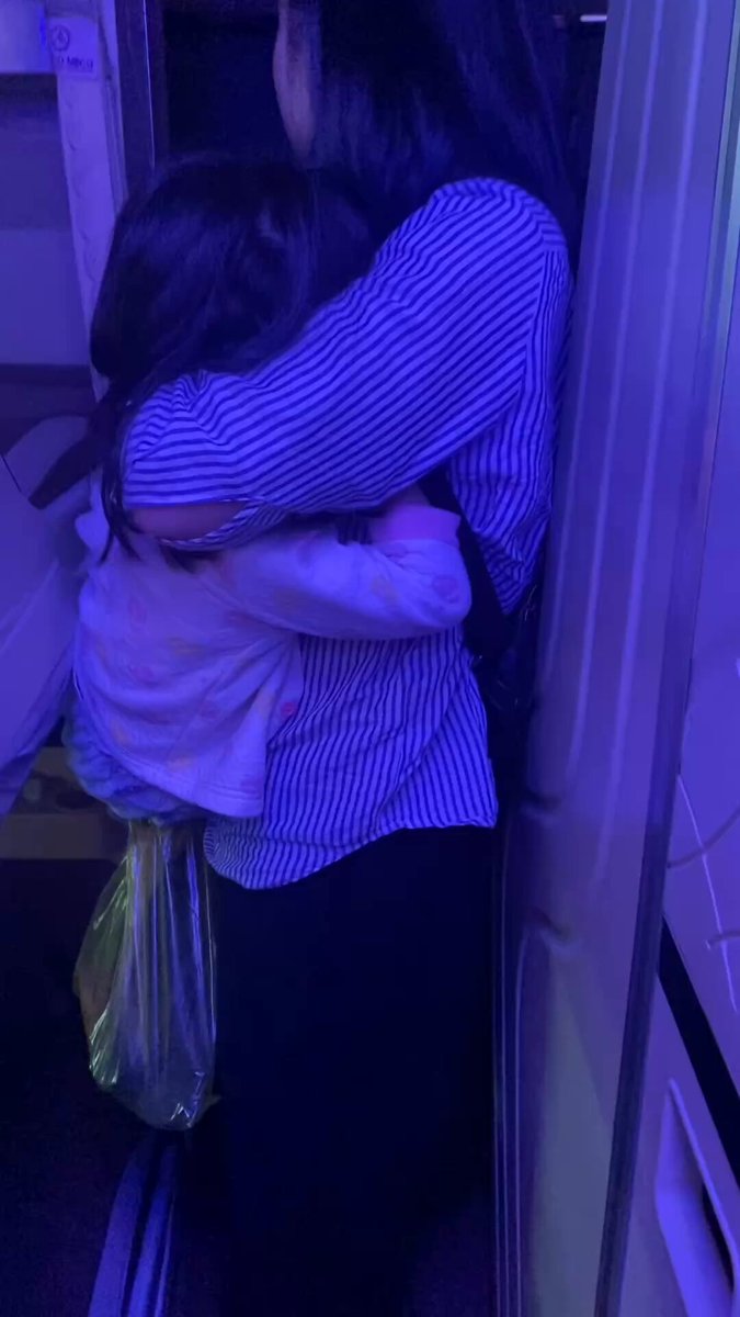 Mời thị trấn X du lịt online qua màn ảnh nhỏ cùng Trang và mẹ con Bánh Mì nhen!❤️