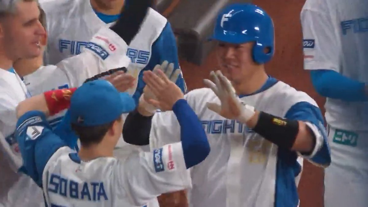 プロ初本塁打から2試合連続‼️ 北海道日本ハム #吉田賢吾 選手の第2号ソロホームラン‼️🔥 #lovefighters 👇ライブ配信はこちら