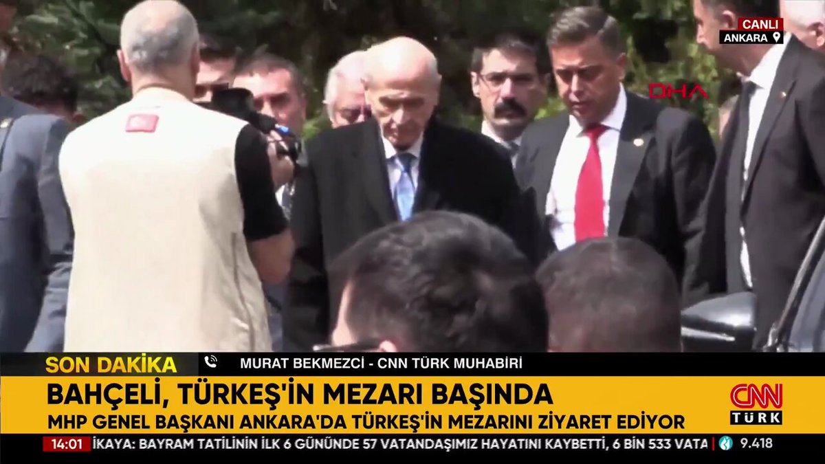 MHP Lideri Bahçeli, Alparslan Türkeş'in mezarını ziyaret etti Milliyetçi Hareket Partisi Genel Başkanı Devlet Bahçeli, tedavi sürecinin tamamlanmasının ardından mesaisine başladı