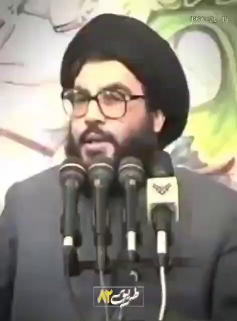 لماذا يسكتُ النّاس ؟ ،، لماذا يتخاذلون ؟ .. عندما يُحبّ الإنسان الدُّنيا ،، وَ يتعلّق بها يبحثُ عن الذريعة و الحُجّة لكي يتخاذل عن نصرة الحق ..