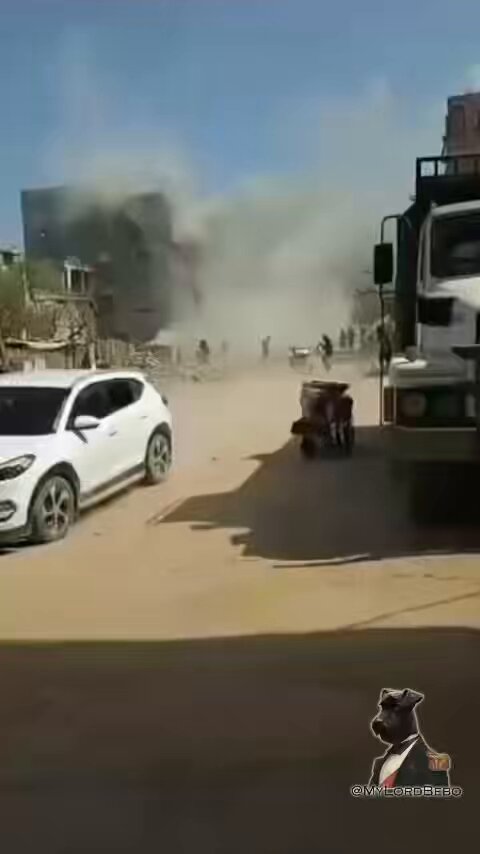 The israeli Air Force bombed Al-Sekka Street in Gaza City. Many casualties reported