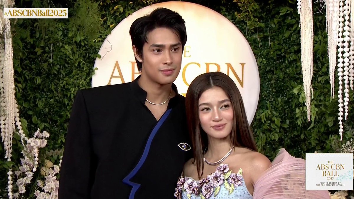 Donny Pangilinan and Belle Mariano at the #ABSCBNBall2025 red carpet. #BrighterTogether Visit this link to watch the live feed of the red carpet special: