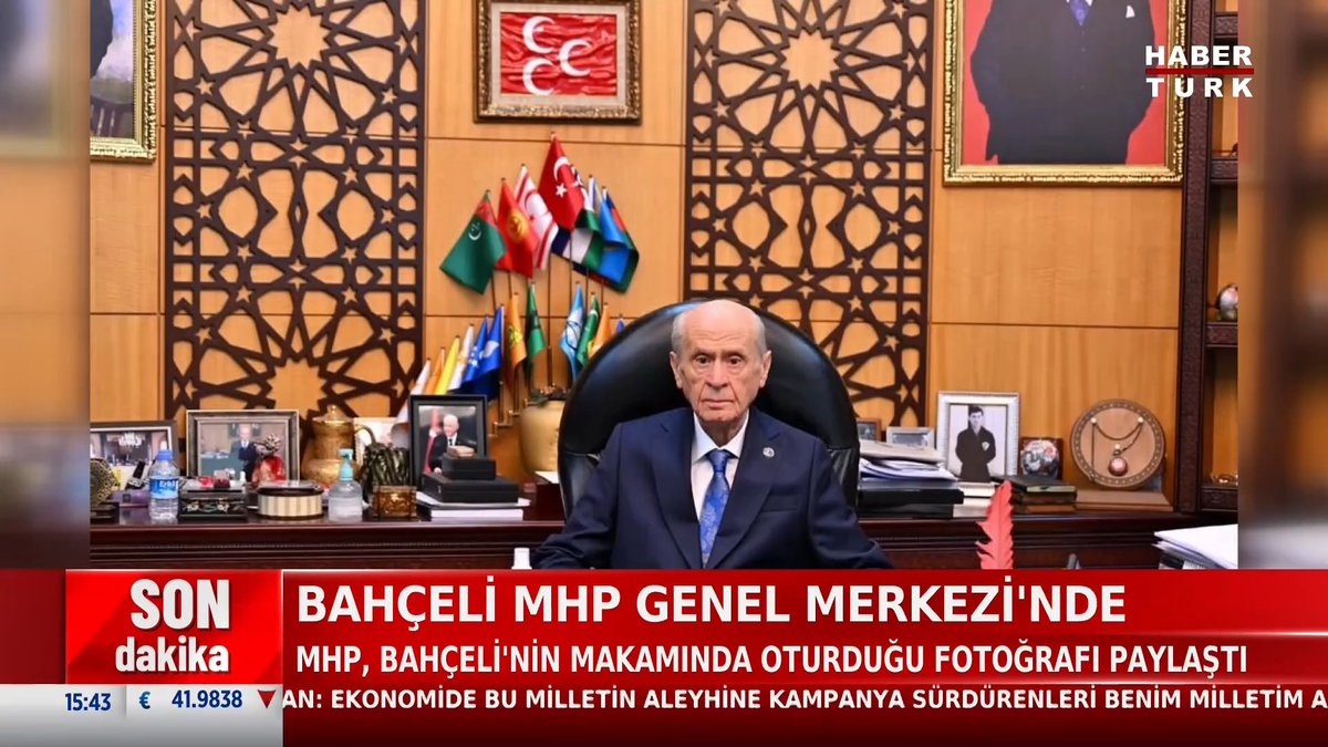 #SONDAKİKA - MHP, Devlet Bahçeli'nin makamında oturduğu fotoğrafı paylaştı.
