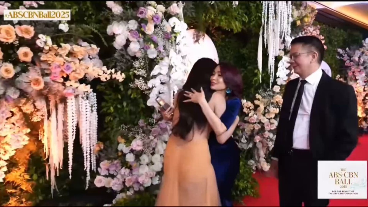Kathryn Bernardo and Ms. Heart Evangelista interaction. 🫶🏻 KATHRYN IS THE MOMENT #KathrynInHerEra
