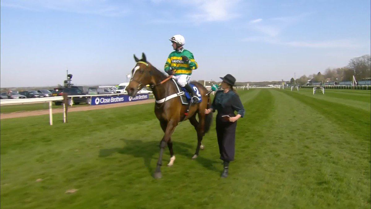 🗣️ "Jonbon gets us out of trouble again!" 🔰 Nico de Boinville speaks with Alice Plunkett after victory on Jonbon #ITVRacing | Nicky Henderson | Nico de Boinville