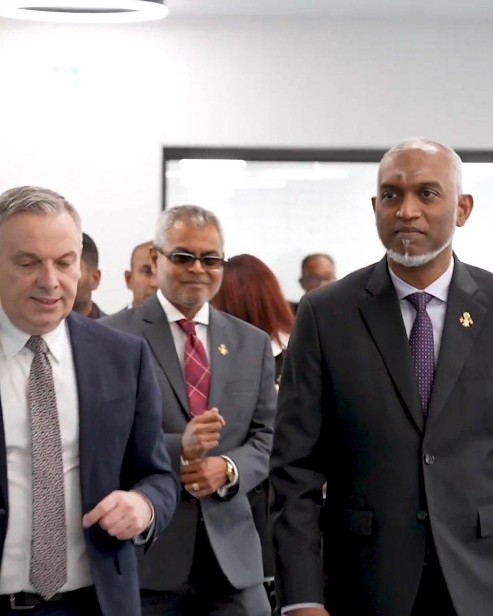 ރައީސުލްޖުމްހޫރިއްޔާ، ލީޑްސް ޔުނިވަރސިޓީއަށް ޒިޔާރަތްކުރެއްވުން