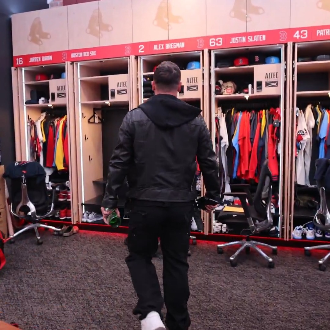 Let's all find Bregman's locker together.