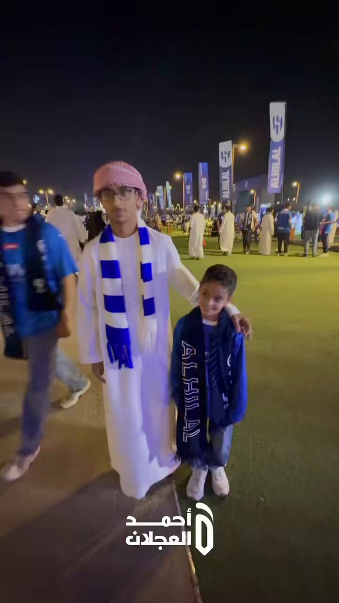🎥 | زعماء الإمارات 🇦🇪 وصلوا 😍💙 #الهلال_النصر كواليس اوسع وتغطية مختلفة عبر سناب شات👇🏼
