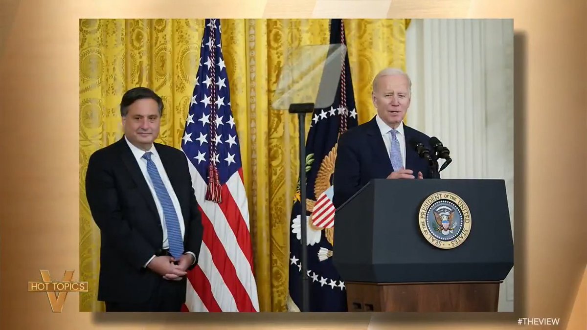 NEW BOOK SHEDS LIGHT ON BIDEN'S MENTAL STATE IN SECOND PRESIDENTIAL RUN: #TheView co-hosts react to a former Biden aide's claims that former Pres. Biden wasn't prepared for his debate against then candidate Donald Trump.