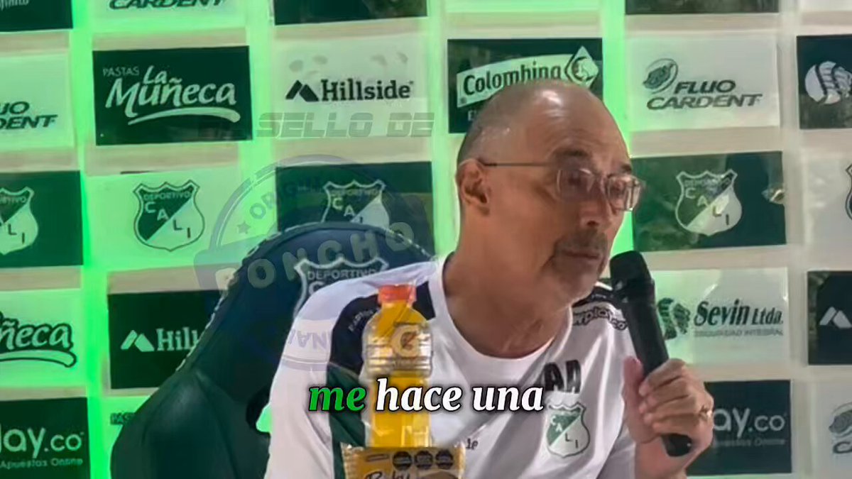 En la atención a prensa de Deportivo Cali, el director del medio partidario Corazon Verde al Aire le formuló pregunta al profesor Alfredo Arias, creen que alguno se equivocó? Opiniones?